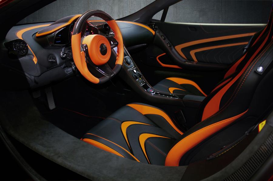 McLaren MP4-12C by Mansory 2012 года  (фото 4 из 17)